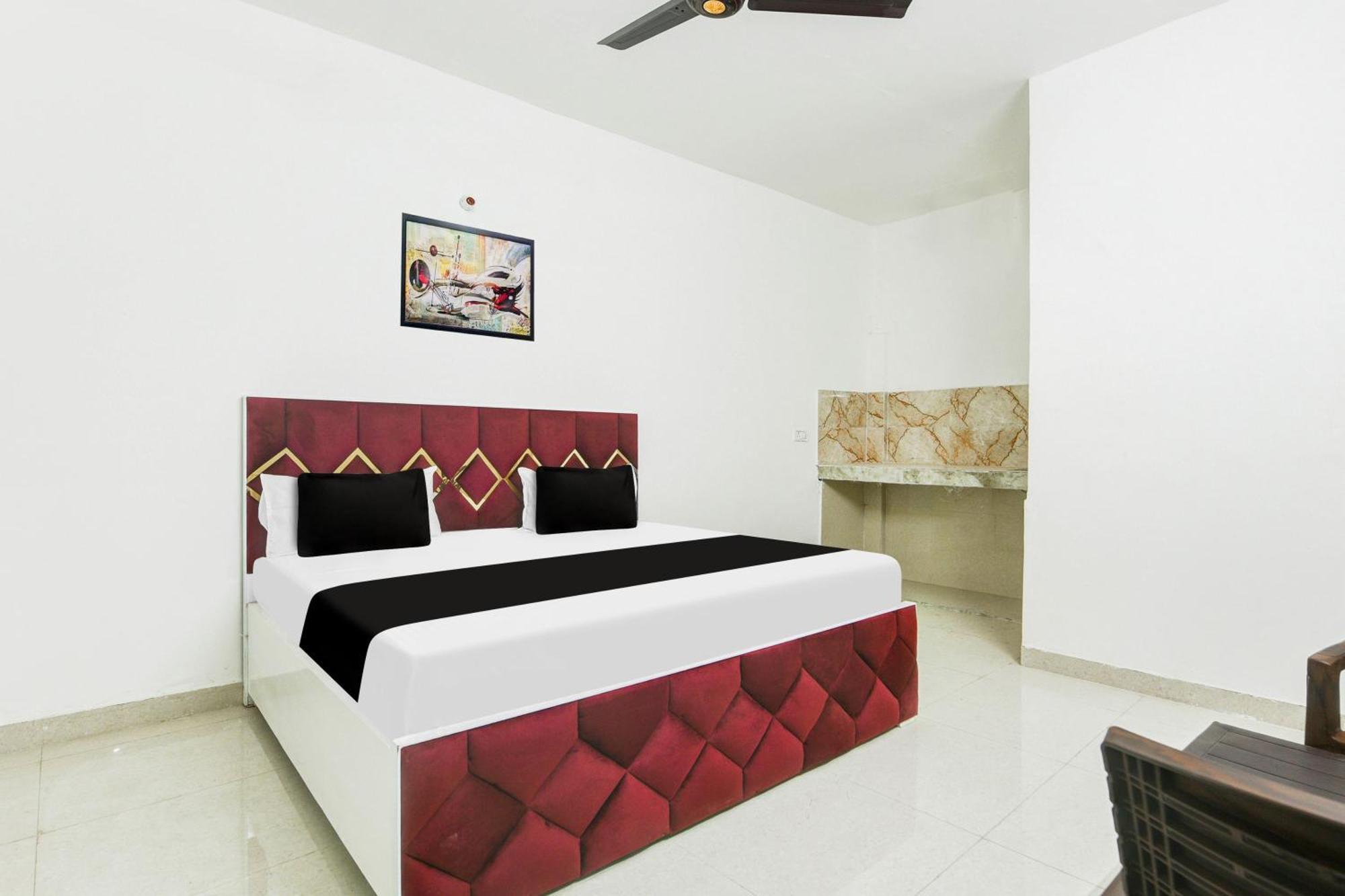 Hotel O J.D Kings Faridabad Zewnętrze zdjęcie